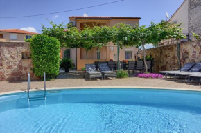 Ferienhaus mit Privatpool für 13 Personen ca 192 qm in Peroj, Istrien Istrische Riviera